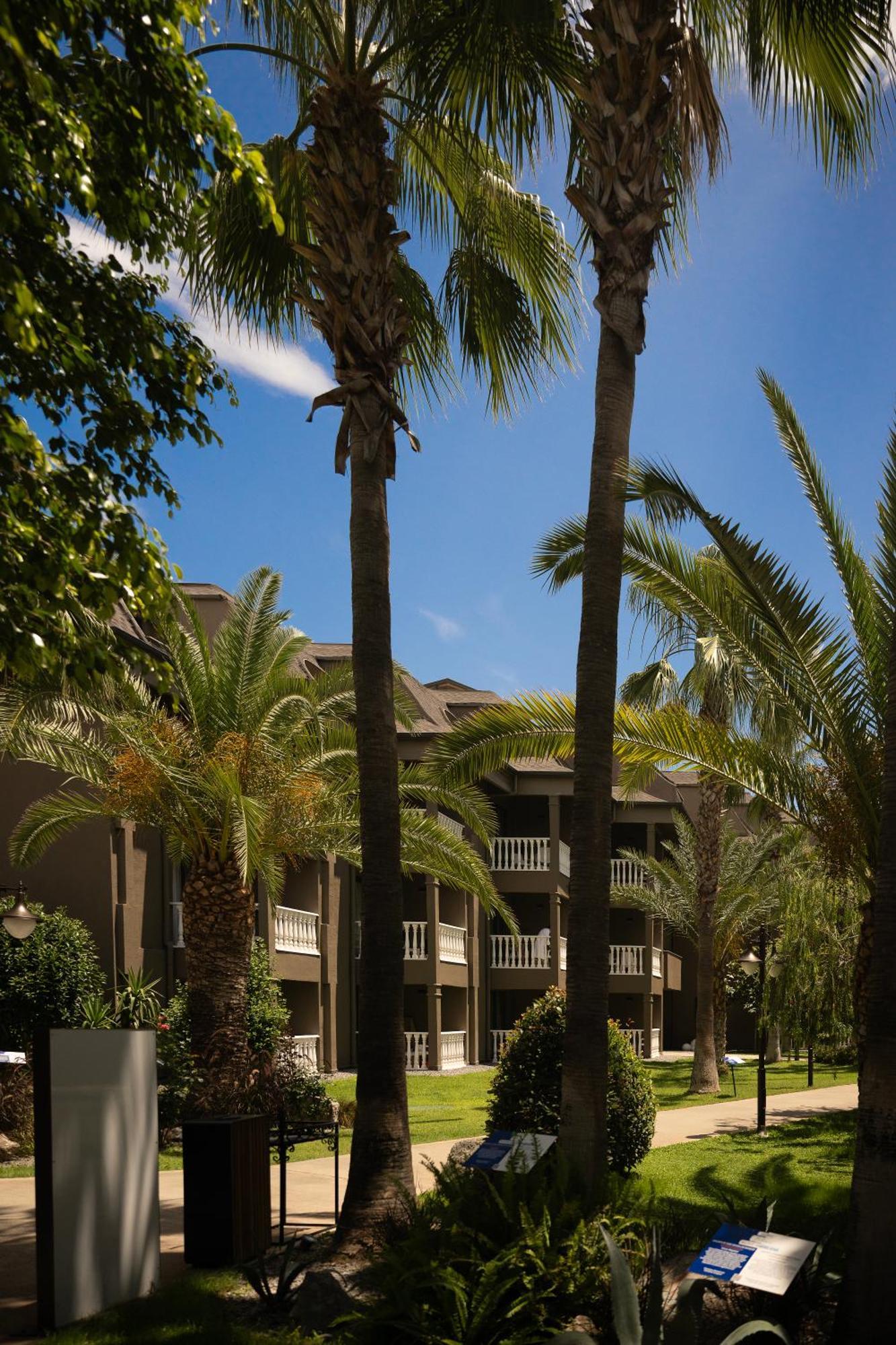 Sailor's Club Resort