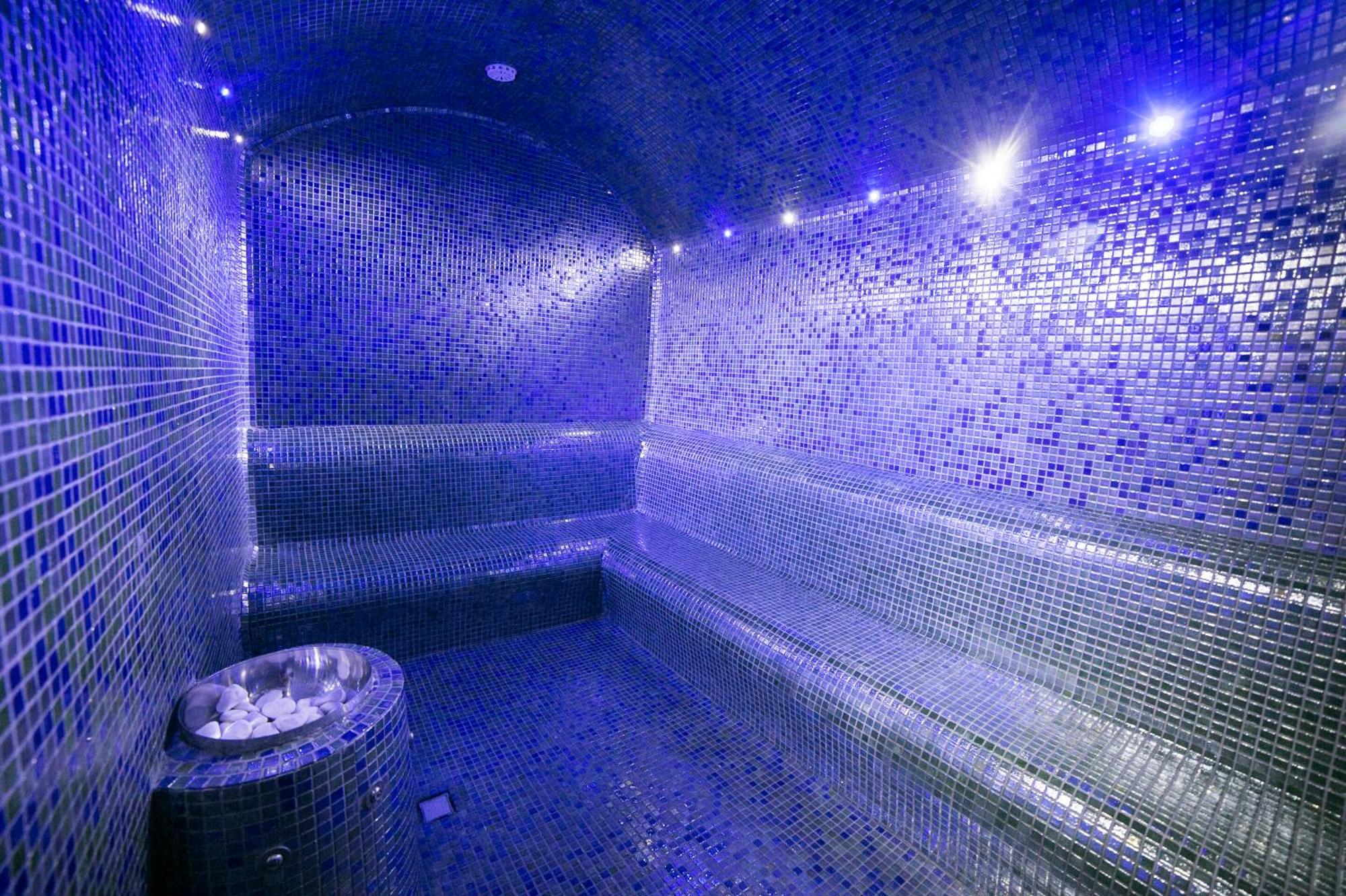Sailor's Club Resort