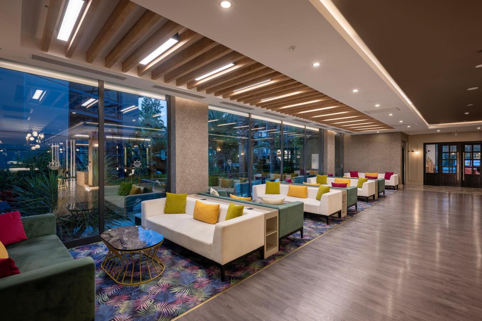 Курортный комплекс Sailor's Club 5*